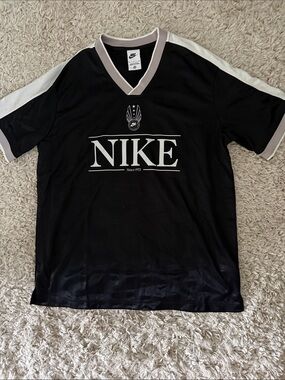 Nike Black and White V‑Neck Team Jersey